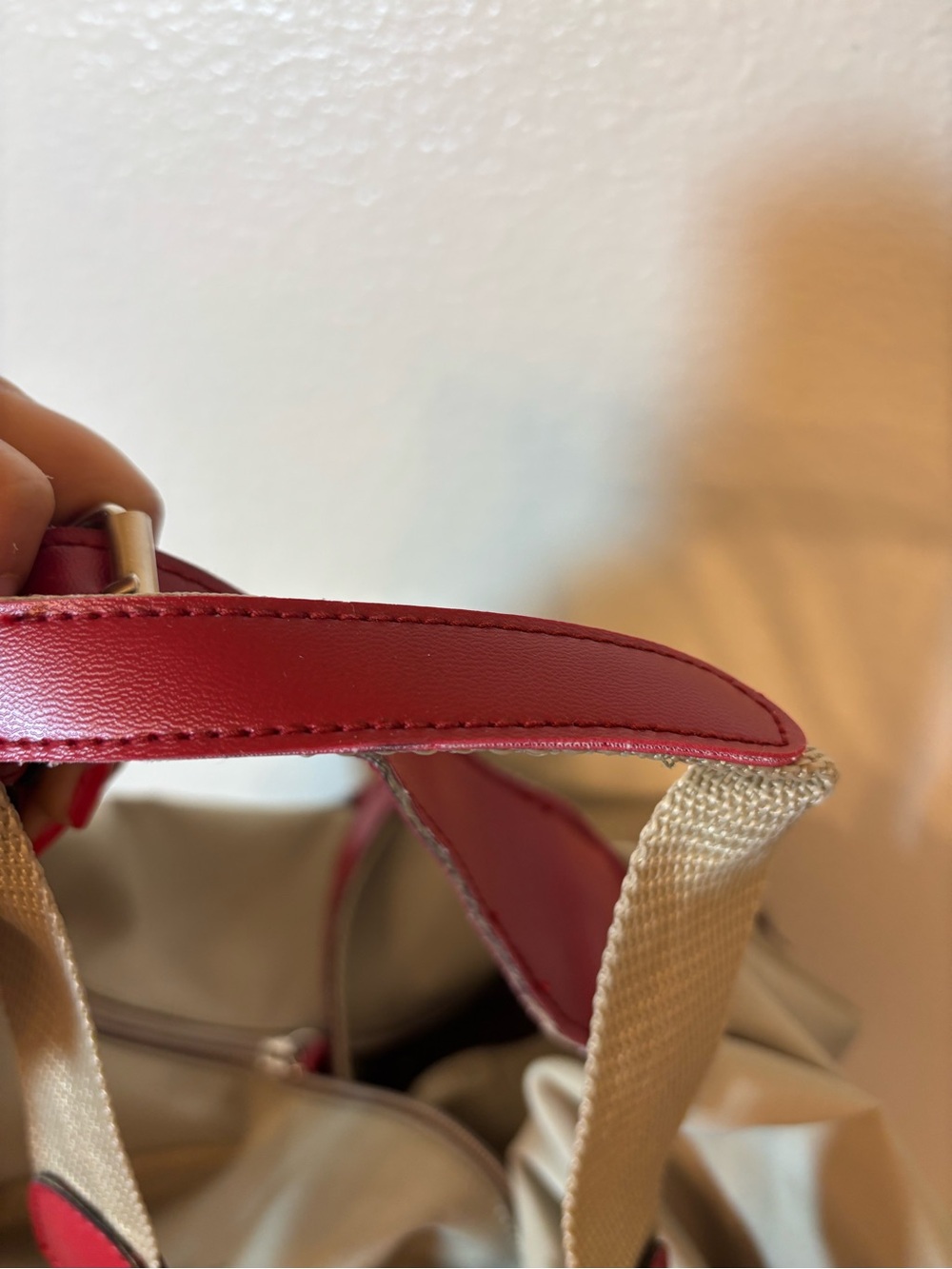 Beau Ridge Tan Nylon duffle with Red Leather Accents - Picture 8 of 8